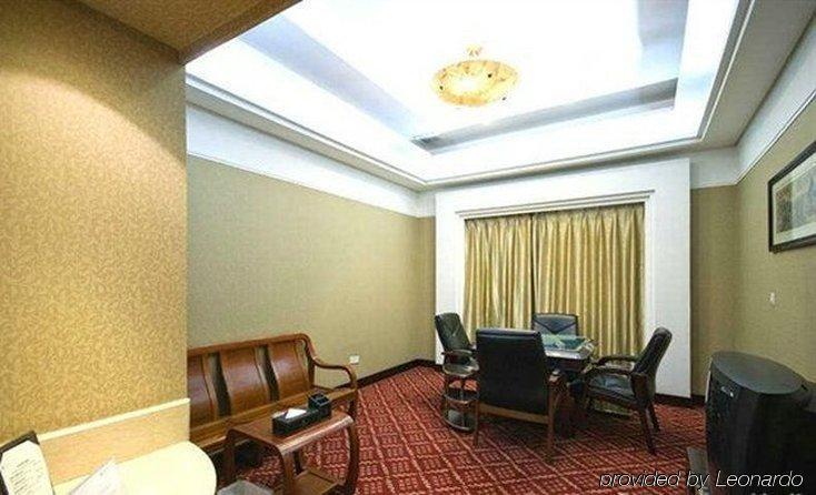 ווהאן Hongshan Hotel מראה חיצוני תמונה