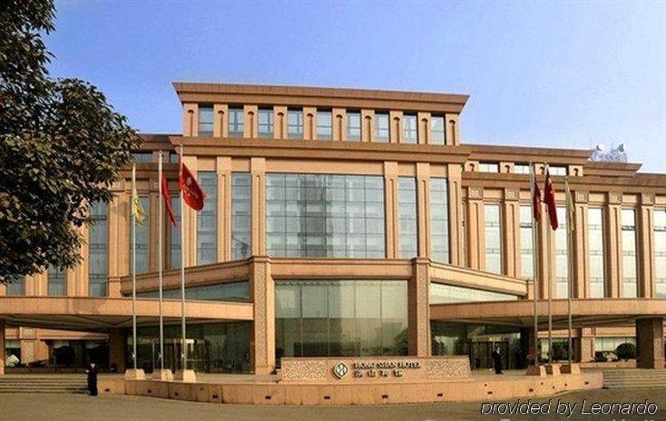 ווהאן Hongshan Hotel מראה חיצוני תמונה