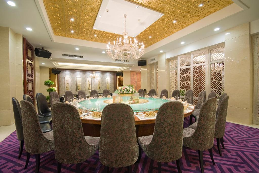 ווהאן Hongshan Hotel מראה חיצוני תמונה