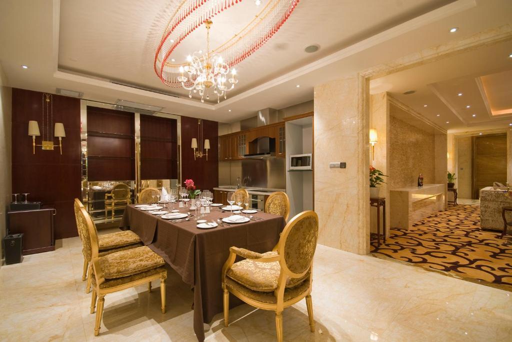 ווהאן Hongshan Hotel מראה חיצוני תמונה
