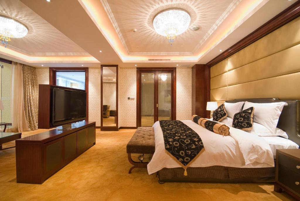 ווהאן Hongshan Hotel מראה חיצוני תמונה