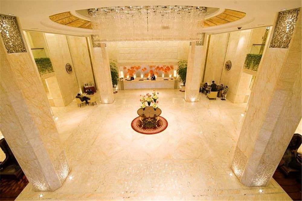 ווהאן Hongshan Hotel מראה חיצוני תמונה
